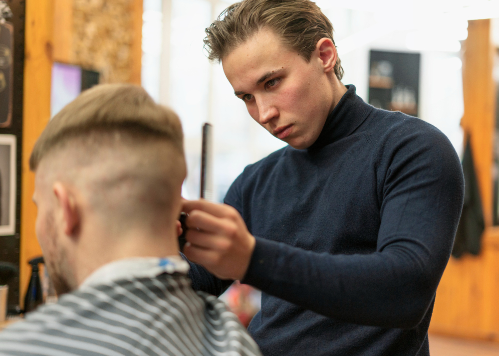 Can Men Combine Fade Haircuts With Hair Color Trends? Here’s How